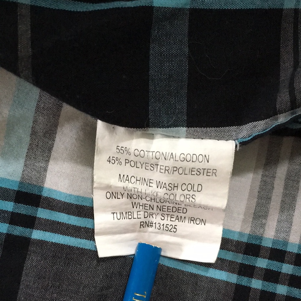 Men’s Collared button-down plaid shirt - Picture 9 of 9